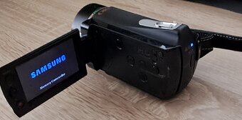 Predám full HD Samsung videokameru + kapsička - 3