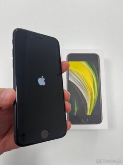 iPhone SE 2020 64GB - 3