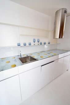 Prenájom 2 izb. byt Tomášikova ulica - KOLOSEO. - 3