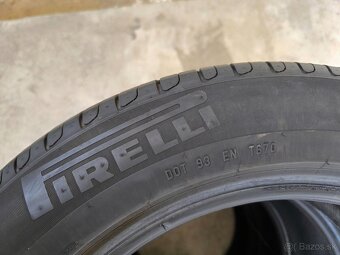 Pirelli Cinturato P7 225/55R17 97W RF - 3