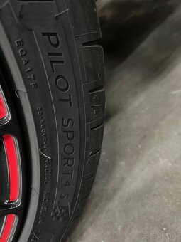 Michelin Pilot Sport 4S 315/30 R20 - 3
