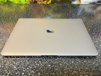 macbook air - 3