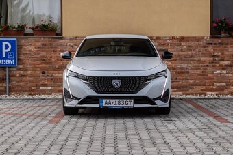 Peugeot 308 1.5 BlueHDi 130 GT Pack EAT8m / AJ NA SPLÁTKY - 3