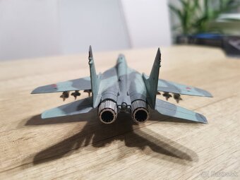 Model stíhačky MIG29 - 3