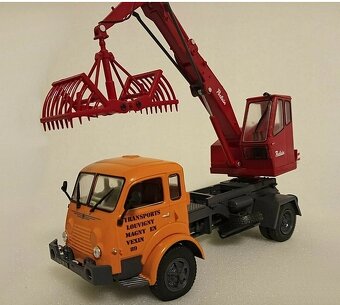 RENAULT SAVIEM 4x4 2142 1959 1:43 - 3