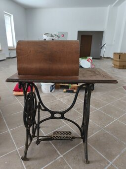 Stroj šijací Singer 1924 - 3