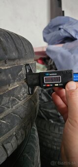 BMW 5x120 225/45 r17 - 3