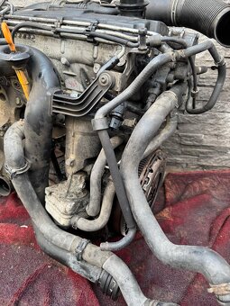 Rozpredám agregát 1.9 TDI 77kw BKC - 3