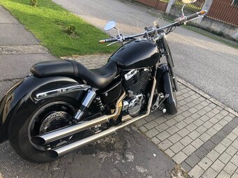 Honda Shadow VT 1100 C2 - 3