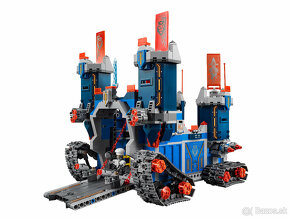 LEGO Nexo Knights 70317 - 3
