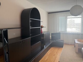1-IZBOVÝ BYT - PRENÁJOM - 3