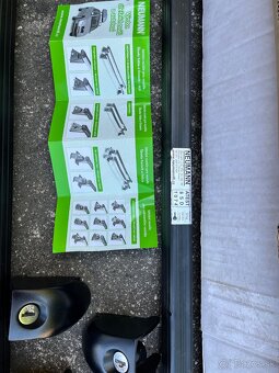 NEUMANN stresny priecnik 2ks a HAKR nosic bicyklov 2ks - 3