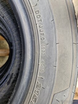 215/70r16c - 3