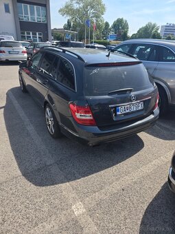 Predám mercedes c 220 cdi automat - 3