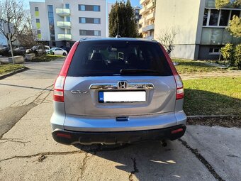 Honda CR-V, 2,4 124kW, benzín - 3