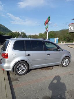 Volkswagen touran - 3