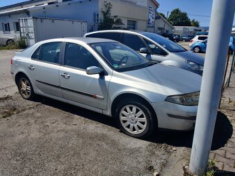 Renault Laguna - 3