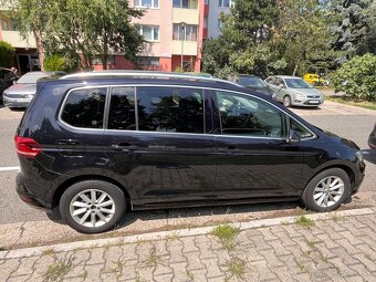 Volkswagen Touran 2.0 TDI Highline - 3