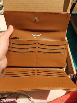 Dámska kožená peňaženka Vuch - 3