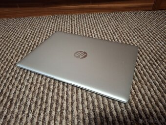 HP ProBook 430 G5 s i5 , 13,3" 1920x1080 podsvietená kláv - 3