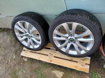 17" Skoda Superb Trifid - 225/45R17 - 3