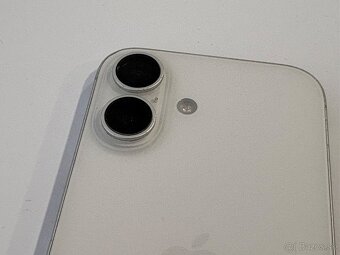 iPhone 16 biely - 128GB - 3