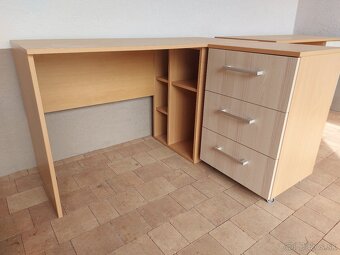 Kancelársky písací stolík - 3