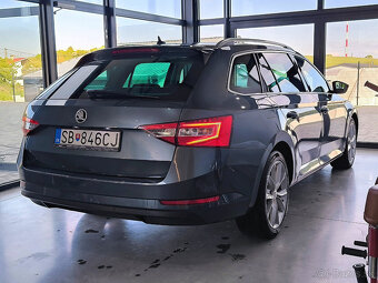 Škoda Superb Combi 2.0TDI 110KW DSG 2018 - 3