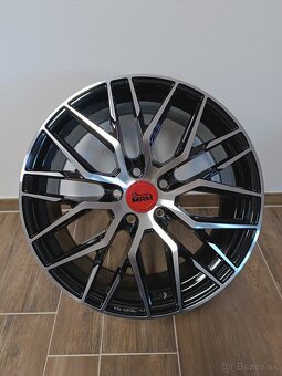 MAM RS4 R18 - 3