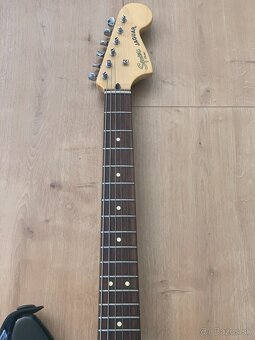 Fender Squier Jaguar - 3