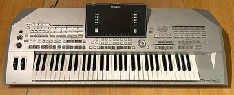 Yamaha Tyros 2 - 3