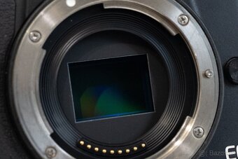 Canon EOS M50 - 3