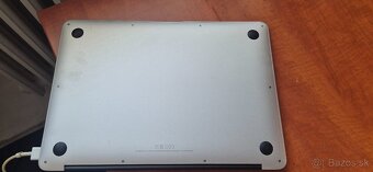MacBook Air 13" Silver na náhradné diely - 3