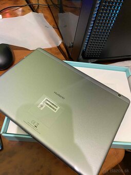 Huawei MediaPad T3 10 16 GB - sivé - 3