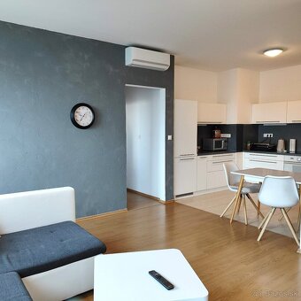 3 izbový byt s parkovacím miestom, Kaštielska, Ružinov - 3