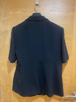 Čierny dámsky kostým - 3