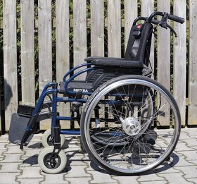 040-Mechanický invalidný vozík Meyra. - 3