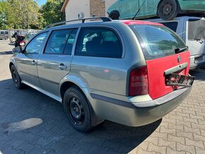 Lacno rozpredám vozidlo Škoda Octavia I na náhradné diely - 3