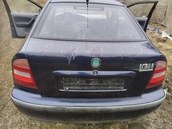 Rozpredam Škoda octavia 1 Sedan 1.6 55kw 75kw - 3