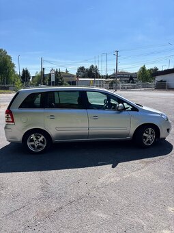 Opel Zafira 1.8 ( 7 miestna ) - 3