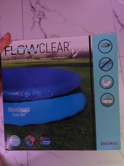 Predám plachtu na bazén Bestway 3,95m - 3
