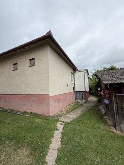 Predám rodinný dom s krásnou záhradou - 3