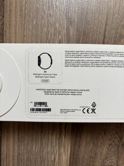 Apple Watch SE (2nd gen) Midnight Aluminium 44mm - 3