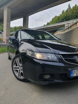 Honda accord 7g 2.0 114kw - 3
