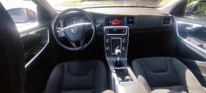 Volvo V60, 2018, 2,0 l  diesel D2, 88 kW, 213000km, navi - 3
