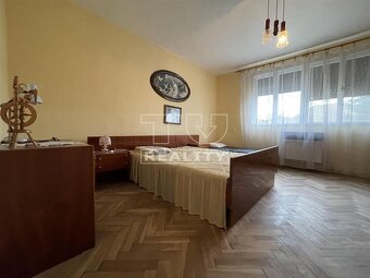 Na predaj viacgeneračný rodinný dom v Sľažanoch so 14... - 3