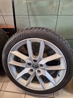 Octavia 3 RS 18" - 3