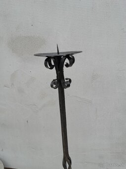 Predám kovaný svietnik - 3