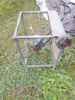 Stojan s motorom - 3