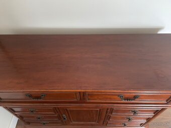 Masívna komoda rustikálna - 3